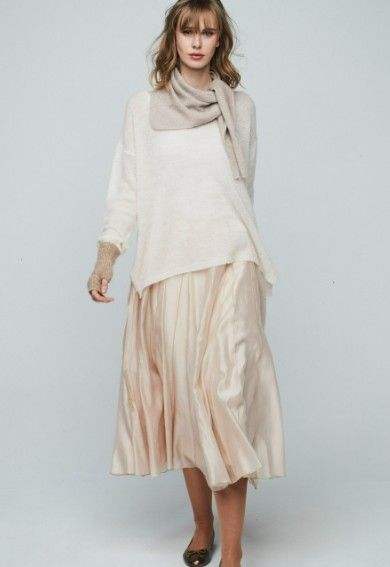 faldilla Unique vaporosa